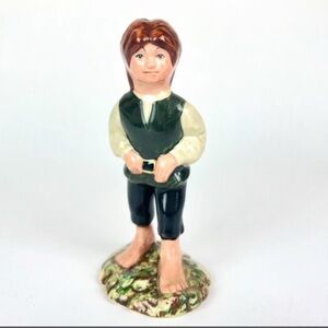 Royal Doulton lord of the rings Hand-Painted Ceramic Figurine